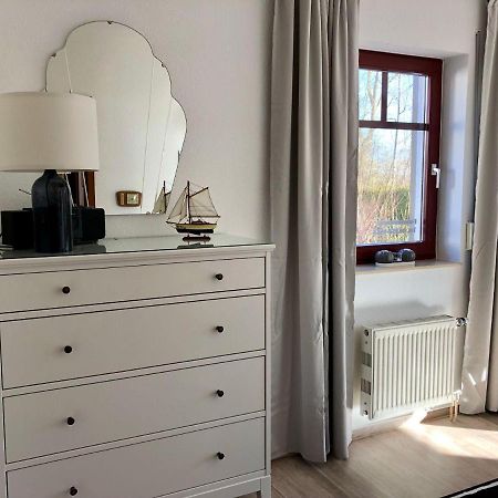 Ferienwohnung-Klaus-Stoertebeker-Mit-Sonnenterrasse-Garten-Zwischen-Strand-Wald-Und-Wiese Gustow  Exteriér fotografie