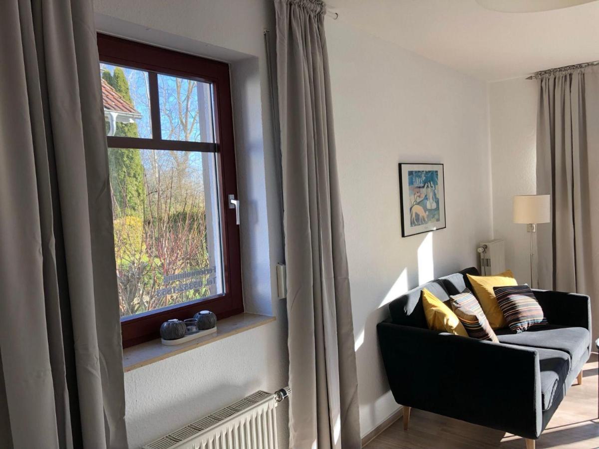Ferienwohnung-Klaus-Stoertebeker-Mit-Sonnenterrasse-Garten-Zwischen-Strand-Wald-Und-Wiese Gustow  Exteriér fotografie