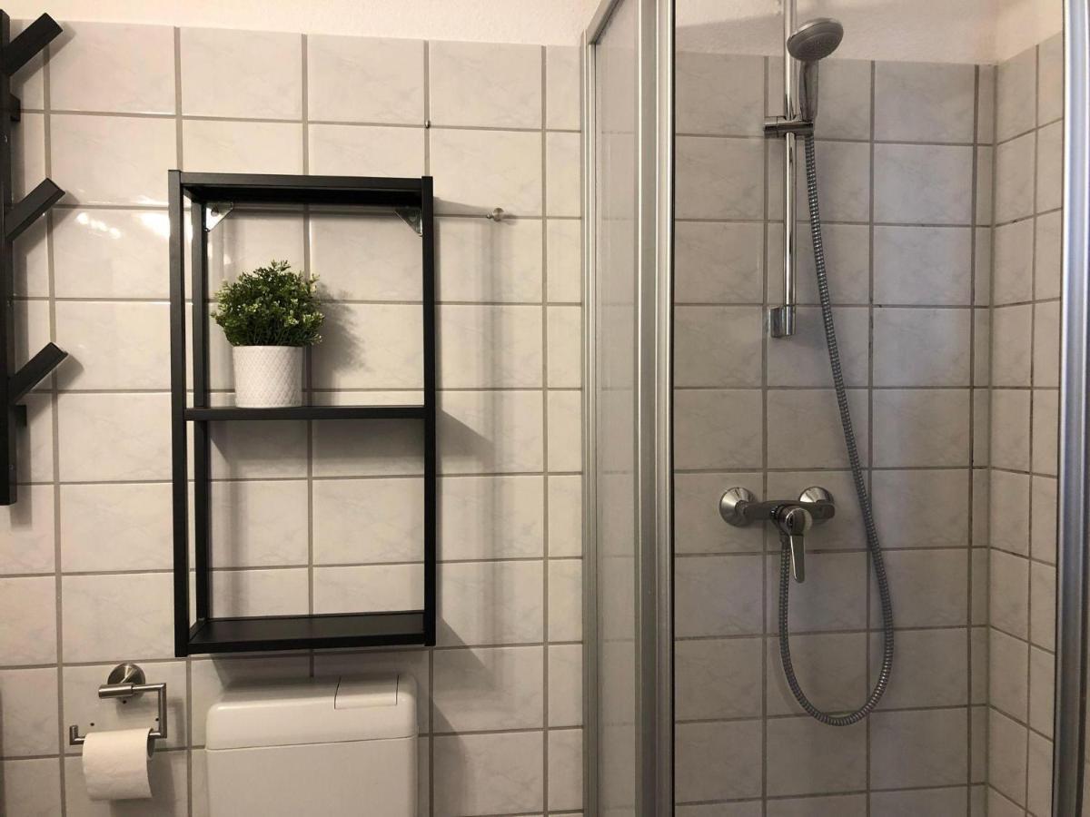 Ferienwohnung-Klaus-Stoertebeker-Mit-Sonnenterrasse-Garten-Zwischen-Strand-Wald-Und-Wiese Gustow  Exteriér fotografie