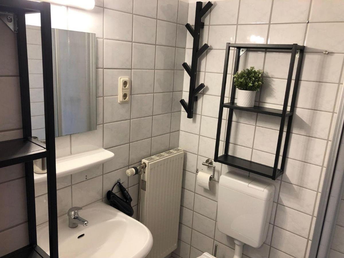 Ferienwohnung-Klaus-Stoertebeker-Mit-Sonnenterrasse-Garten-Zwischen-Strand-Wald-Und-Wiese Gustow  Exteriér fotografie